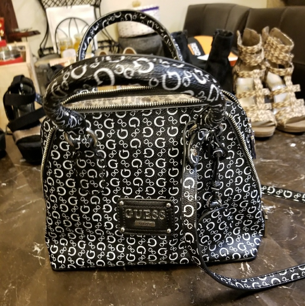 Guess bag